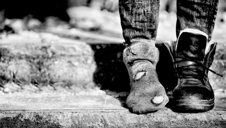 Aporofobia: Rechazo al pobre